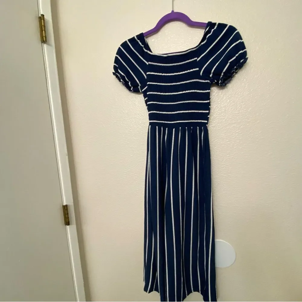 Navy blue puff sleeve wide leg smocked Striped stretchy Jumpsuit Romper 10-12